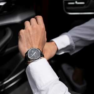 Годинник Carnival Genius